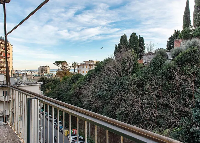 Pegli Quartiere Giardino Διαμέρισμα